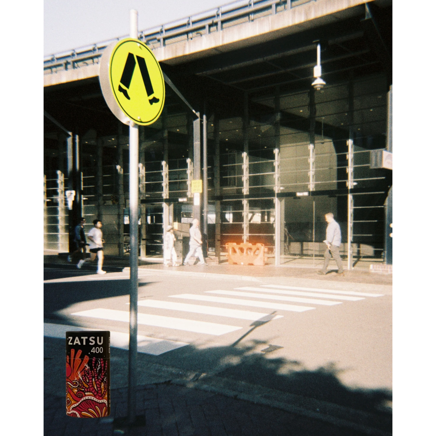 FilmNeverDie ZATSU 400 Colour Negative Film (35mm, 36 exp.)