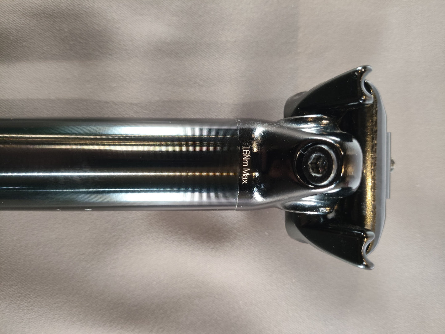 Bontrager Comp Seatpost – 6061 Alloy • 31.6 mm • 8 mm Offset • 400 mm