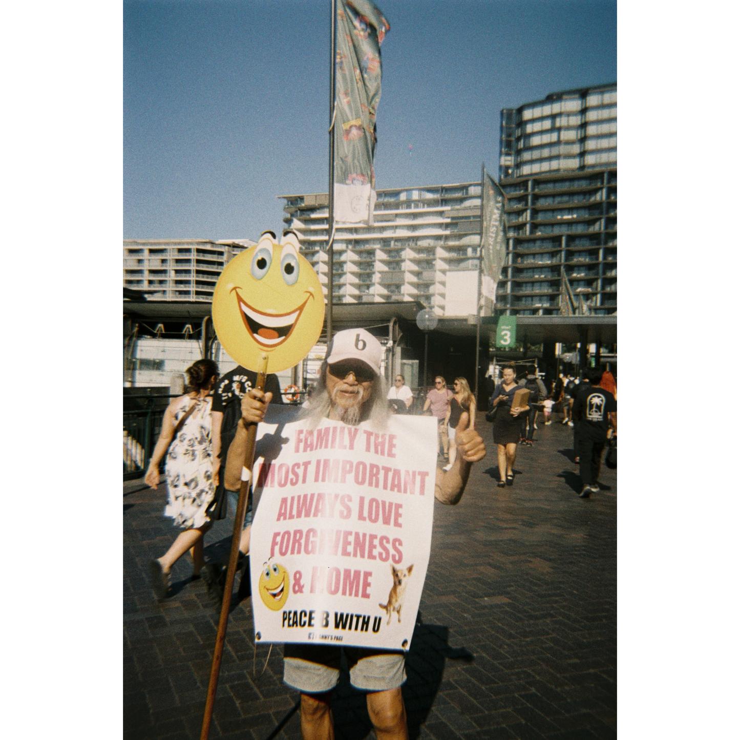 FilmNeverDie ZATSU 400 Colour Negative Film (35mm, 36 exp.)