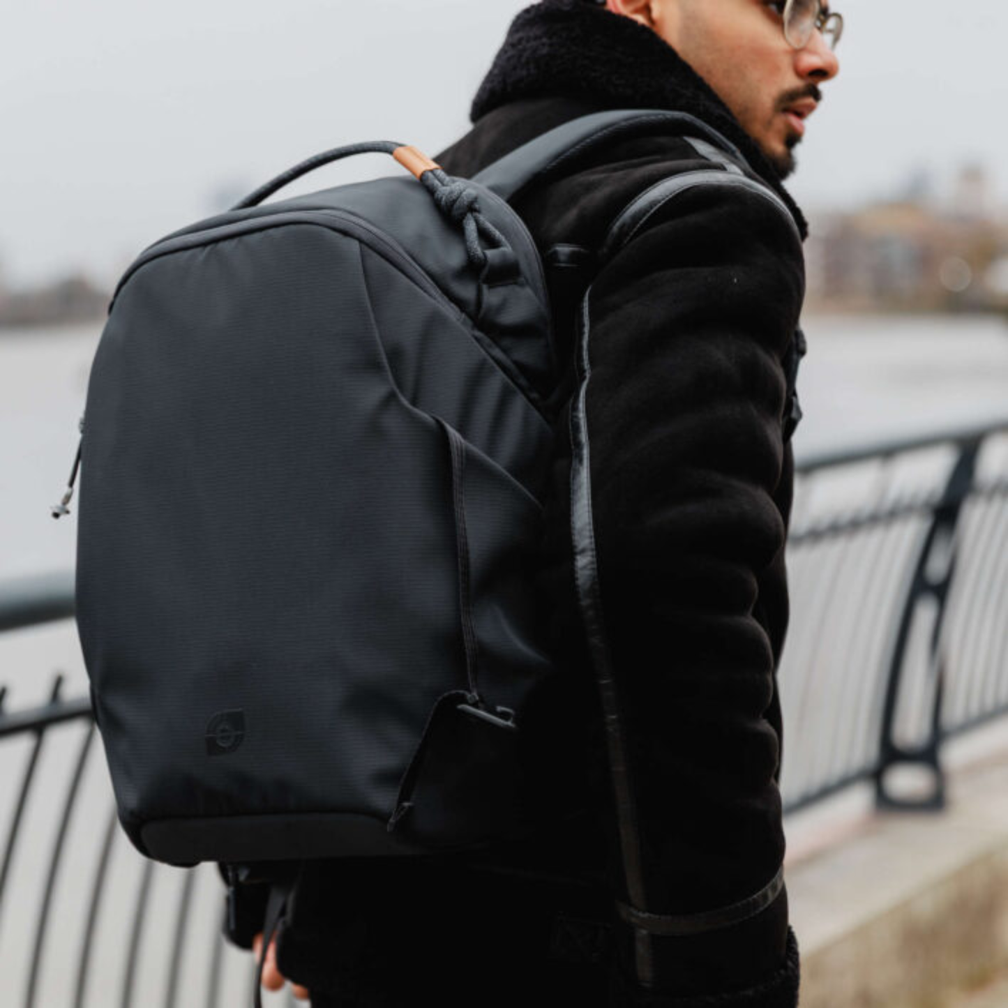 Leofoto Daily Lite 17L Camera Backpack – Midnight Blue